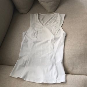 Lu Lu Lemon active top size 6 (S)